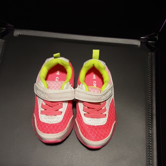 COPY - Light-up Sneaker - Picture 1 of 4